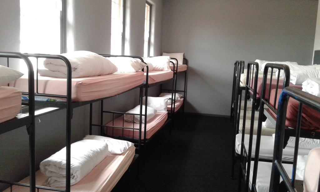 Riverlodge Backpackers Κέιπ Τάουν Εξωτερικό φωτογραφία